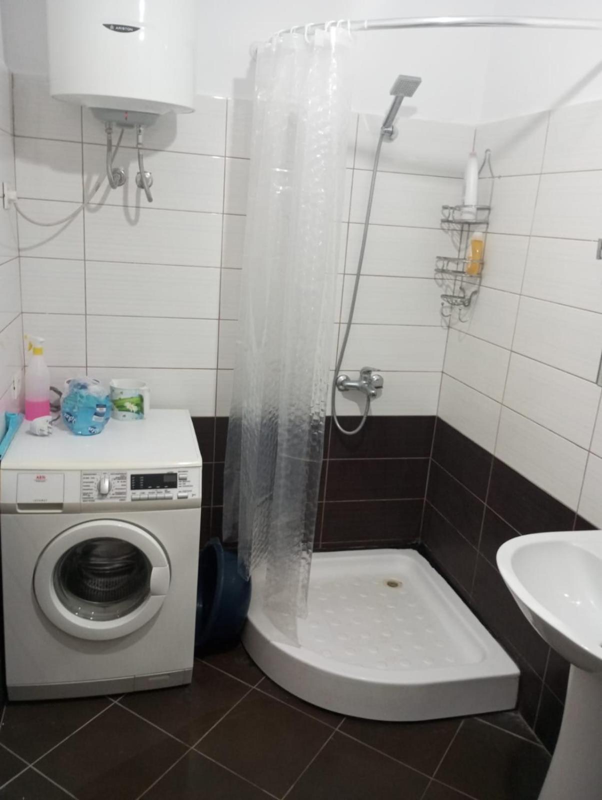 Maksimilian Apartament Durrës Extérieur photo
