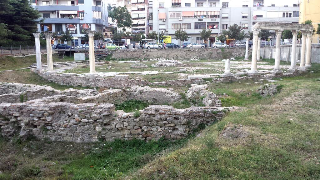 Maksimilian Apartament Durrës Extérieur photo